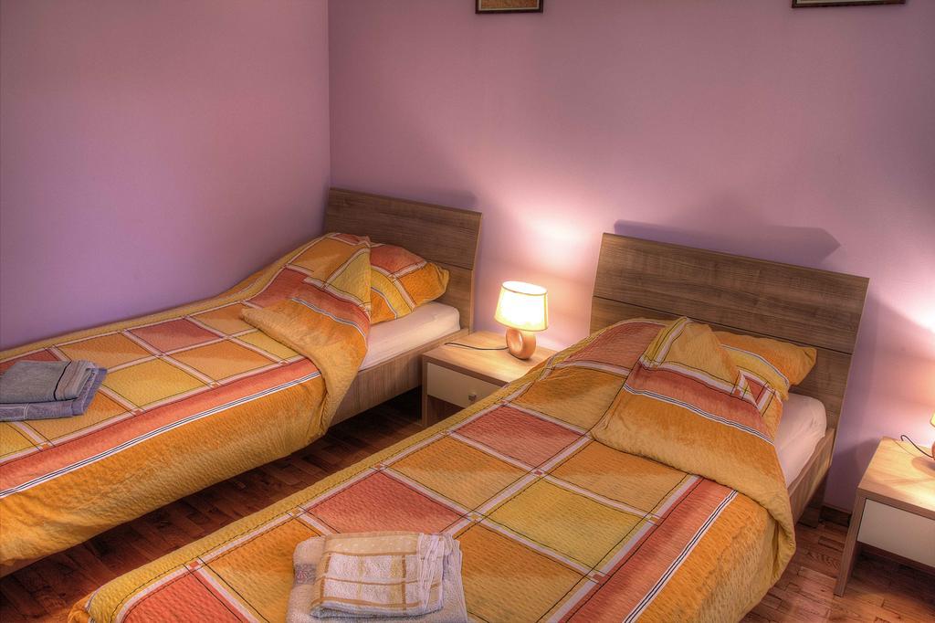 Apartman Anka Ratkovica Екстер'єр фото
